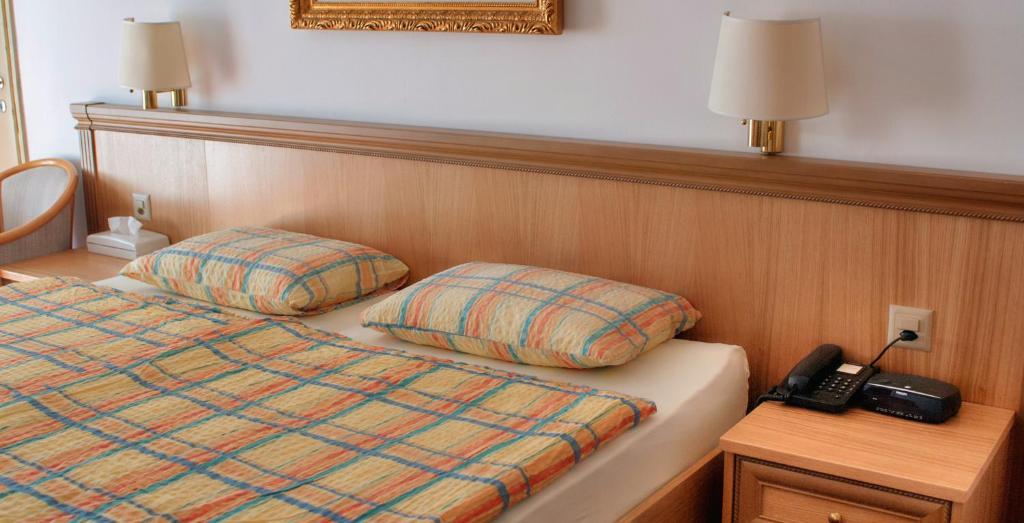 Hotel Dischma - Free Bus And Train Ticket Paradiso Room photo