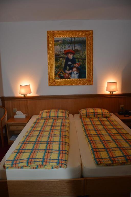Hotel Dischma - Free Bus And Train Ticket Paradiso Room photo